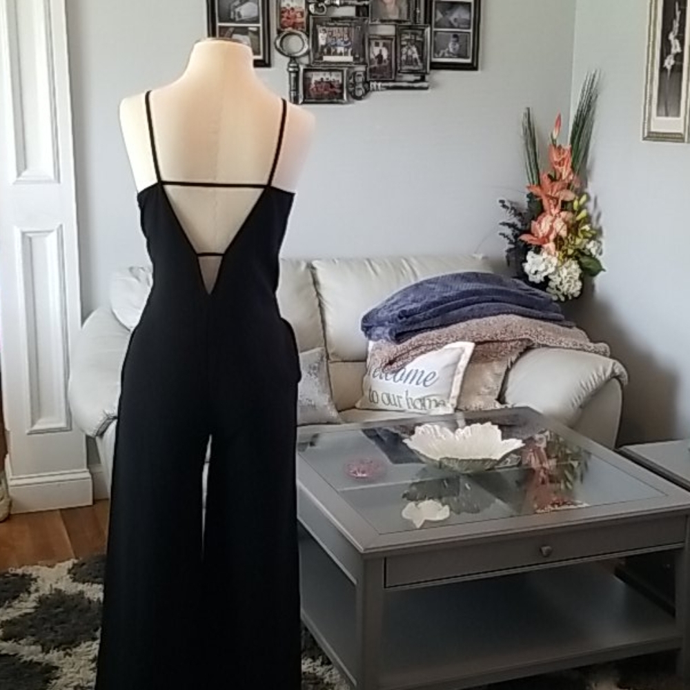 Jumpsuit - Picture 3 of 4